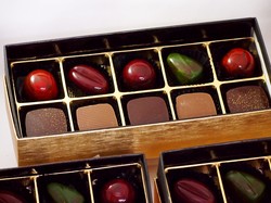 Bonbon au chocolat 2015 横.jpg